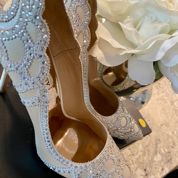 Badgley Mischka Rouge Heels - WEDDING OR HOLIDAY SPARKLE - Picture 2 of 7